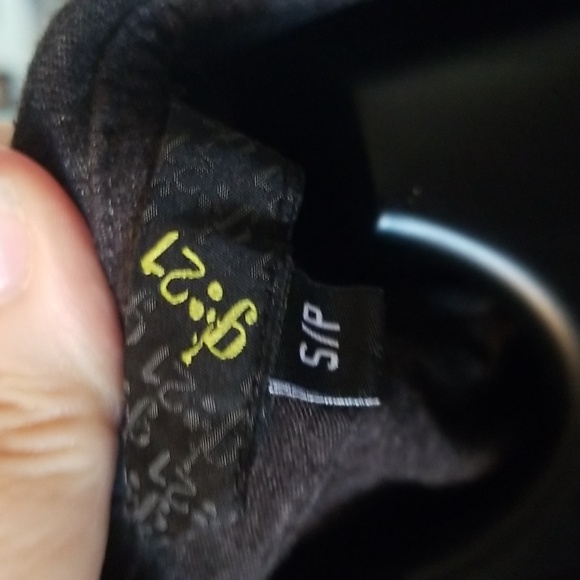 10/$10   G21 Black Hoody S - Picture 2 of 5